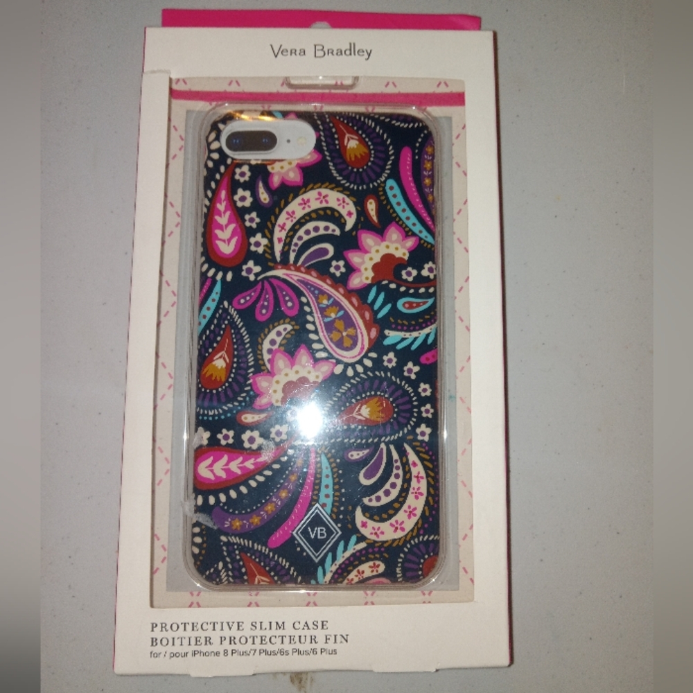 NIB Vera Bradley IPhone 8 plus , 7 plus , 6s plus , & 6 plus Decorative case